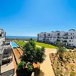 Thalassa Daire Vokolidha