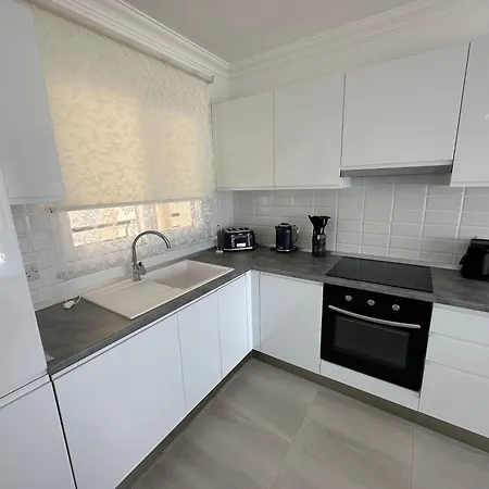 Thalassa Apartment