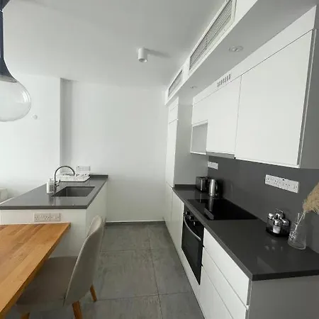Thalassa Apartamento Vokolidha